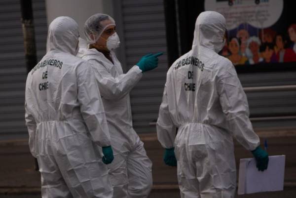 Detienen a dos sospechosos por el robo de computadores en Mideso
