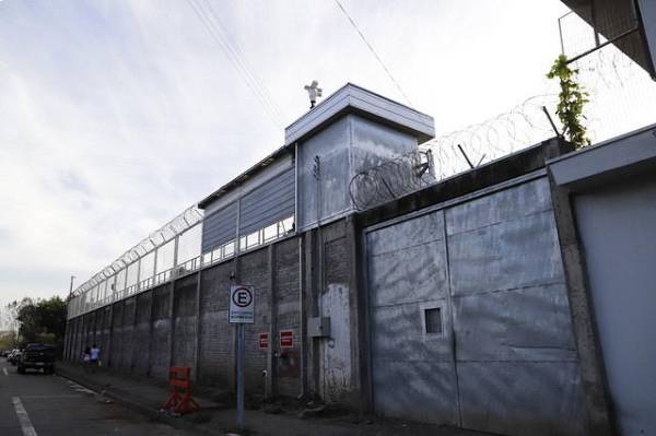 Moderno sistema de seguridad instalarán en cárcel de mujeres en Bulnes