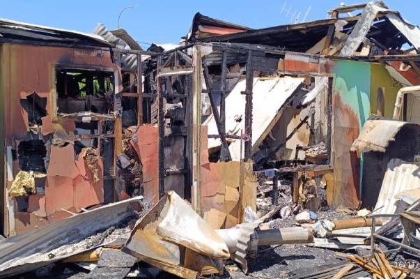 Prisión preventiva para imputado de incendiar vivienda de su expareja y afectar otras tres casas