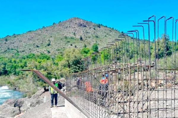 Dos nuevos puentes mecanos en San Fabián estarían listos durante el verano del 2025