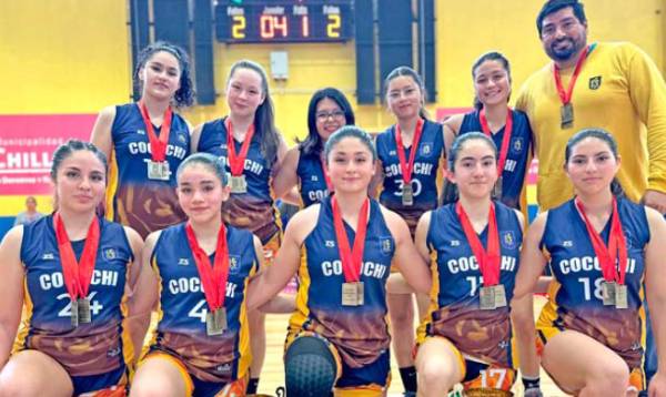 Las promesas que brillan en el básquetbol escolar chillanejo