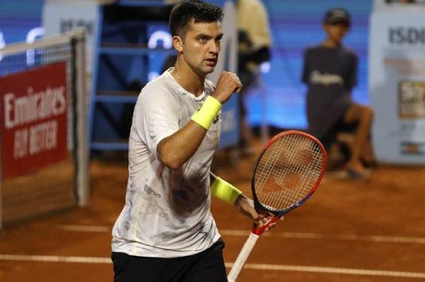 Tomás Barrios avanza a octavos de final en Sao Paulo