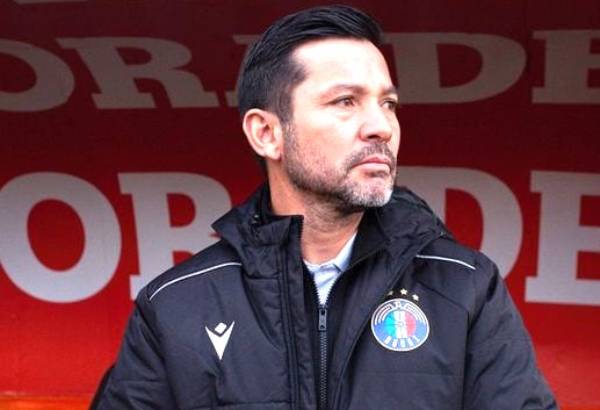 Ñublense apuesta por joven técnico nacional de escasa experiencia