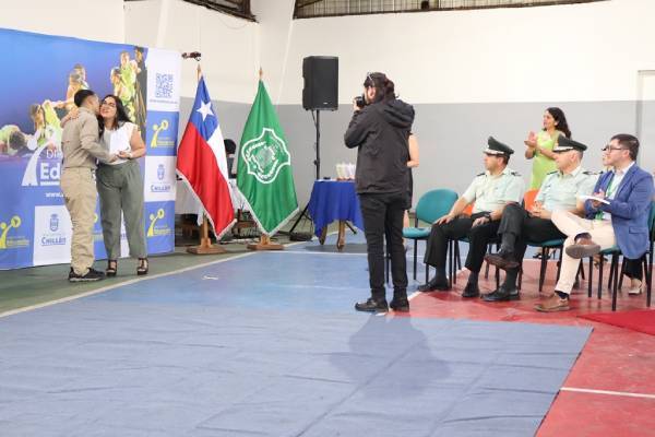 45 internos finalizaron proceso educativo en contexto de encierro