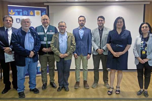 Agronomía UdeC analizó las nuevas normativas para uso de suelo agrícola