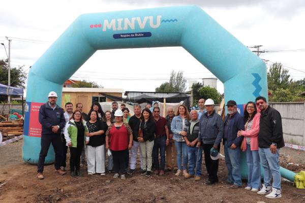 Comité "Los Copihues" inicia la construcción de viviendas para 15 familias en Bulnes