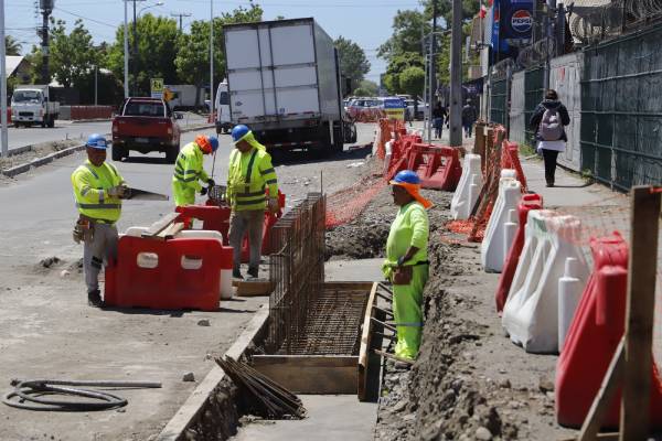 Recurso de protección por retraso de obras en Huambalí y Diagonal las Termas
