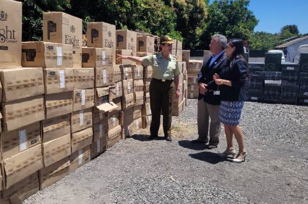 Cinco detenidos en Chillán por contrabando de 405 mil cajetillas de cigarrillos