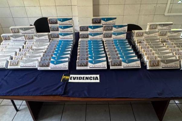 PDI detiene a dos hombres e incauta dos mil cajetillas de cigarros en Chillán