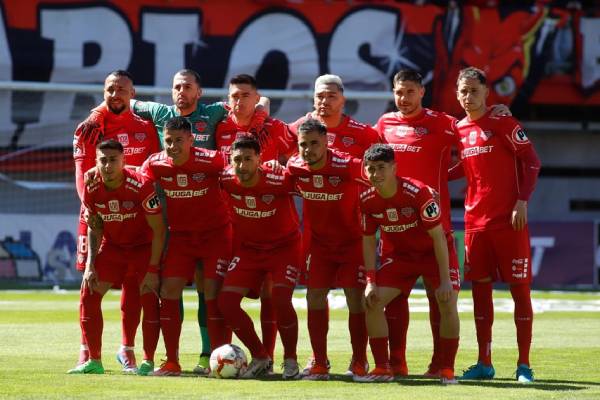 Los hitos que marcaron la temporada 2024 de Ñublense en el fútbol chileno