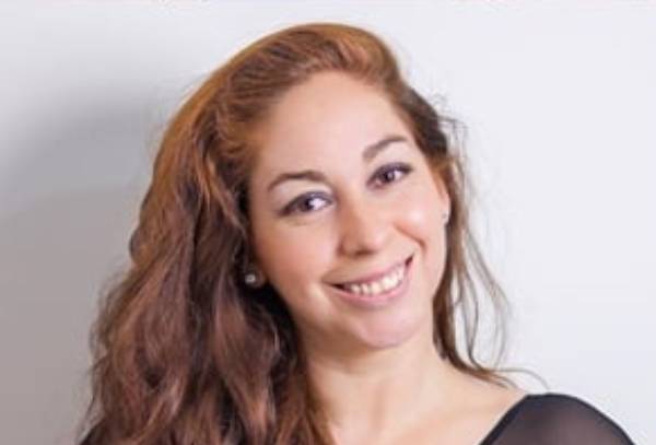 Bailarina María José Espejo estudiará con maestros de la Opera de París